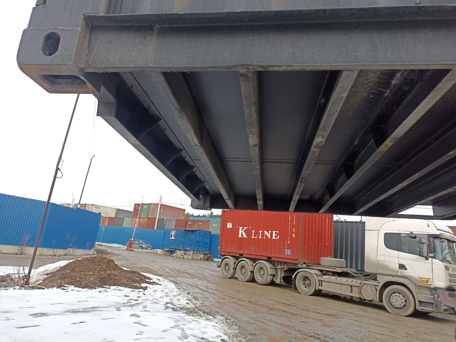 Морской контейнер HHXU3374820